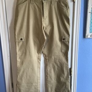 Vintage Women's St. John’s Bay cargo pants.